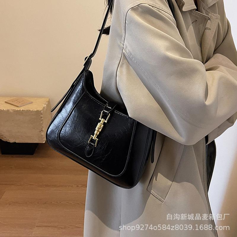 Niche underarm small bag women's new trendy temperament women's shoulder bag crossbody bag