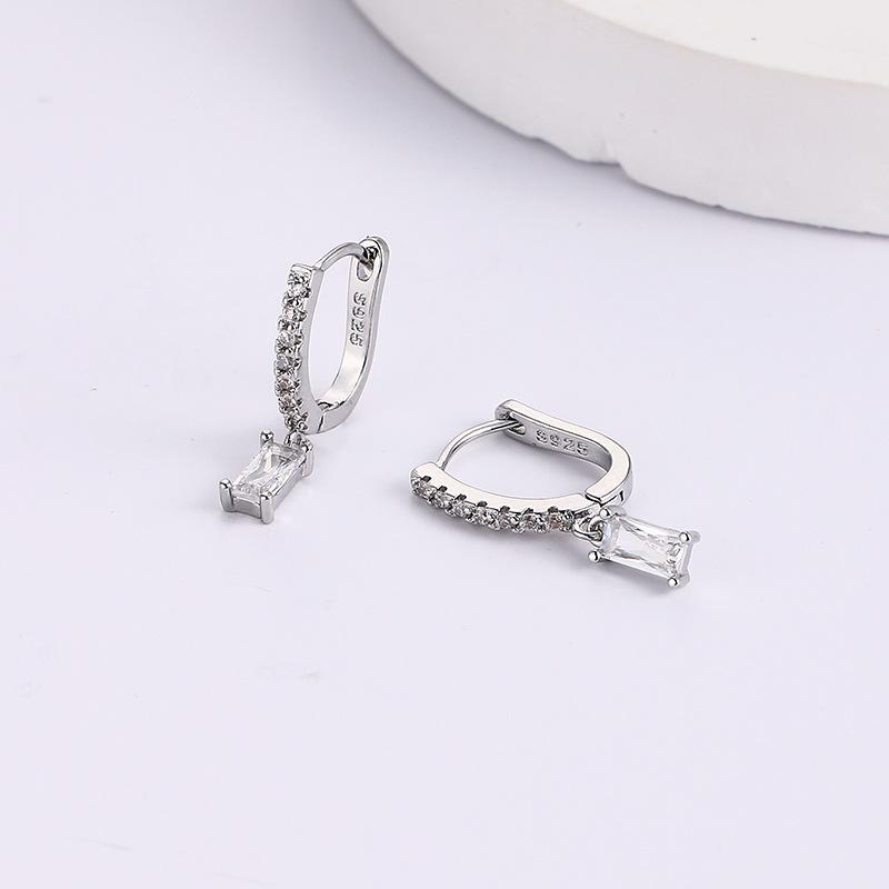 Unique Diamond-Encrusted Earrings, Square Diamond Water Drop Row Diamond Ear Buckle, Luxury Cold Wind Stud Earrings, One Piece Is Sent On Behalf