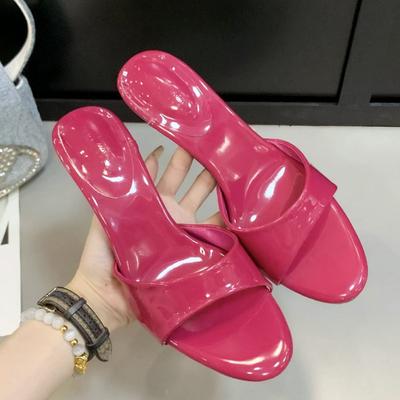 Mode Hohe Qualität Lackleder Runde Zehenpartie Damen Sandalen Mode Offene Zehenpartie Dünne Absätze Pantoletten Schuhe Sommer Komfort Flache Pantolette