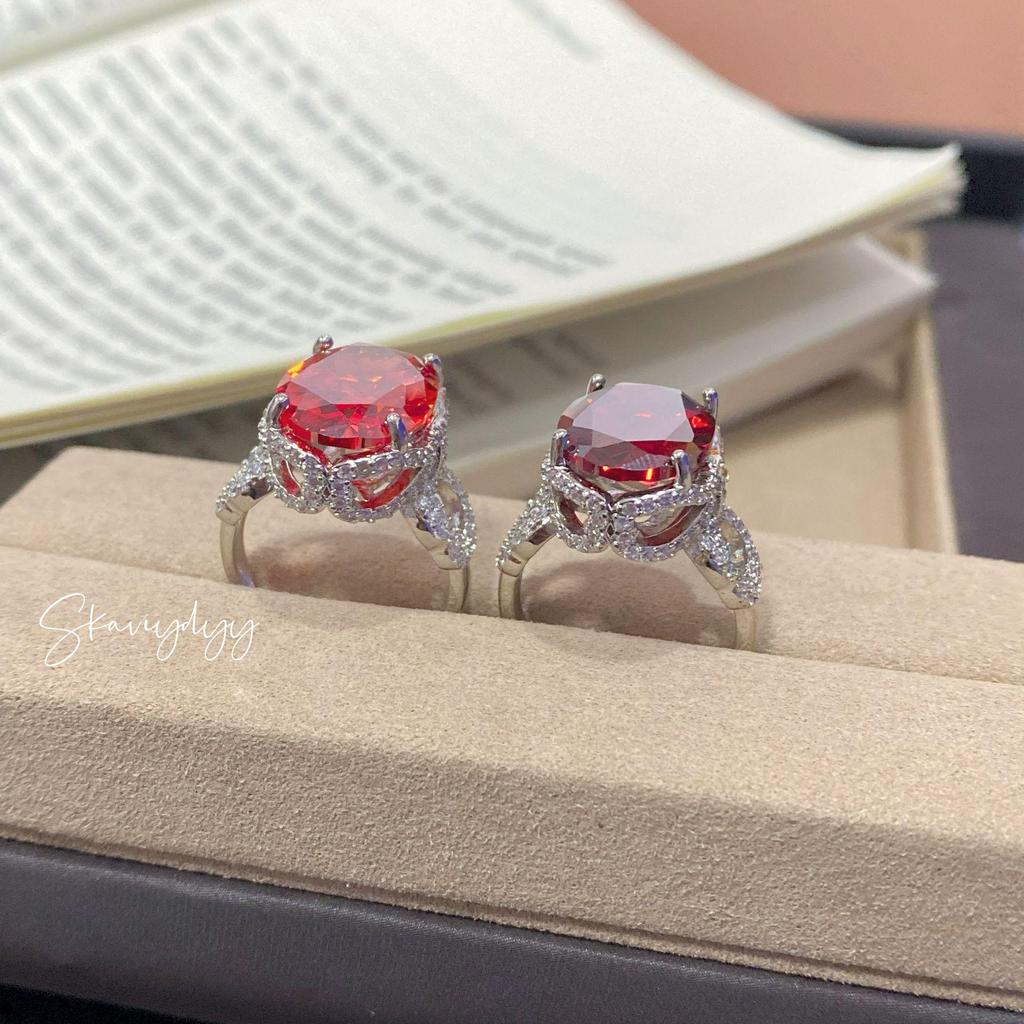 Retro Taubenei-Ring mit Kohlenstoffstahl-Diamant & rotem Zirkonia