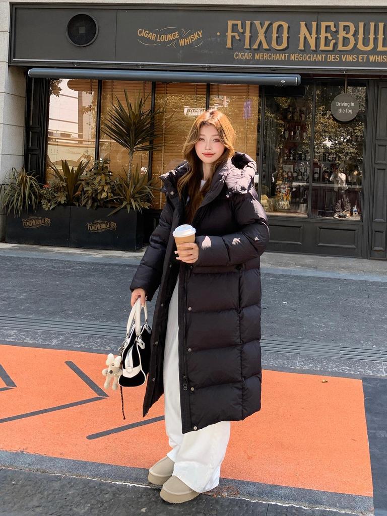 Damska Zimowa Długa Kurtka Puchowa - Za Kolano, Z Kapturem, Gruba, Ultra Ciepła, 95% Białego Puchu Kaczkowego (400g)