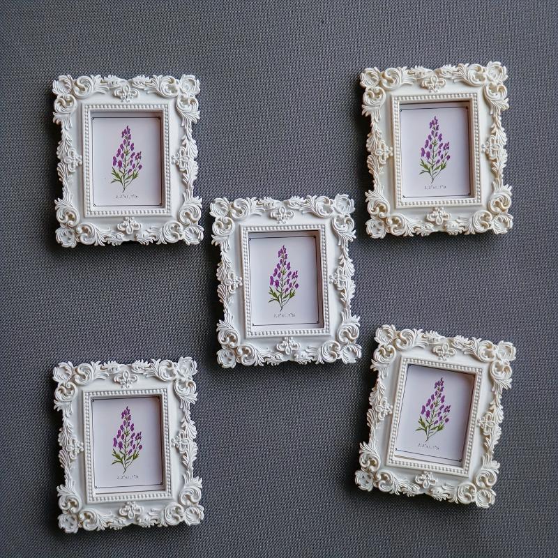 

PGY 5-20pcs Elegant Baroque Mini Photo Frames Vintage Floral Golden White Light Luxury Retro Resin Display Frame Ornaments Decor