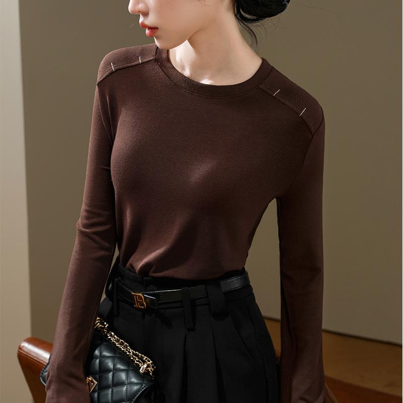 

Acetate wool bottoming shirt women s 2025 new women s clothing shoulder-plugged round neck solid color long-sleeved T-shirt warm inner top L темный кофе