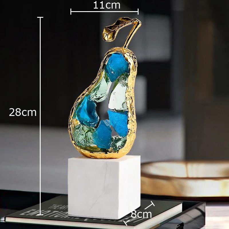 Vergoldete Äpfel/Birnen Statue Schreibtischdekoration Ornamente Moderne Handwerkskunst Marmorsockel Goldene Frucht Skulptur Raumästhetik Dekor