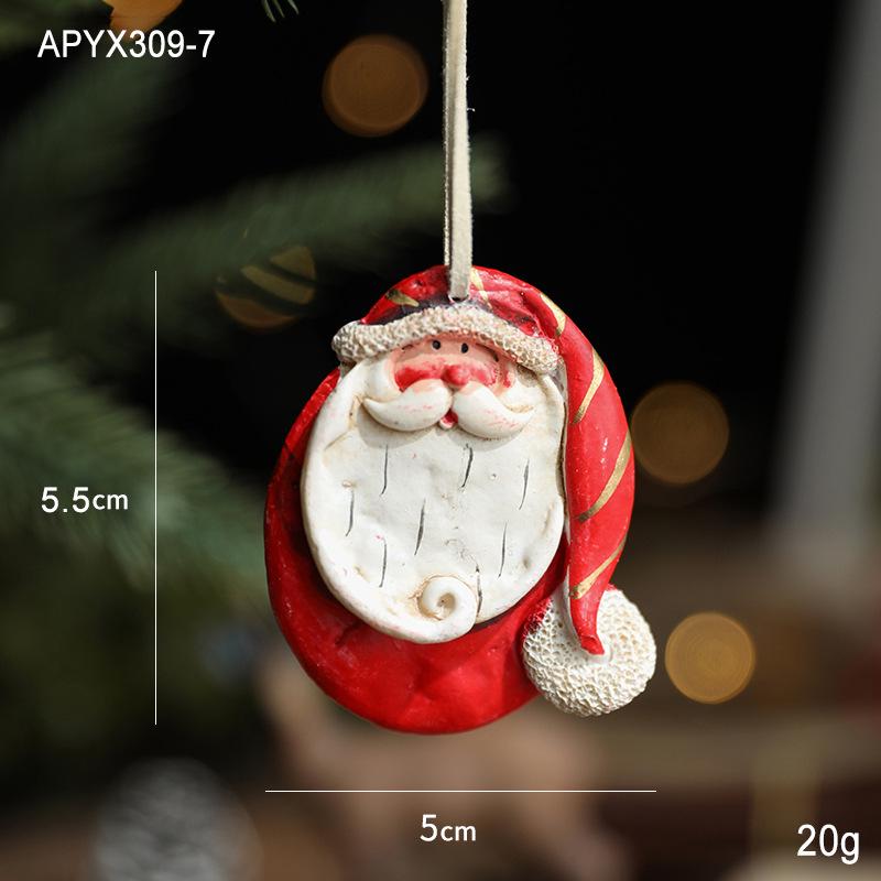 Retro Hand-Painted Resin Christmas Ornaments: Snowflake, Heart, and Star Decor.