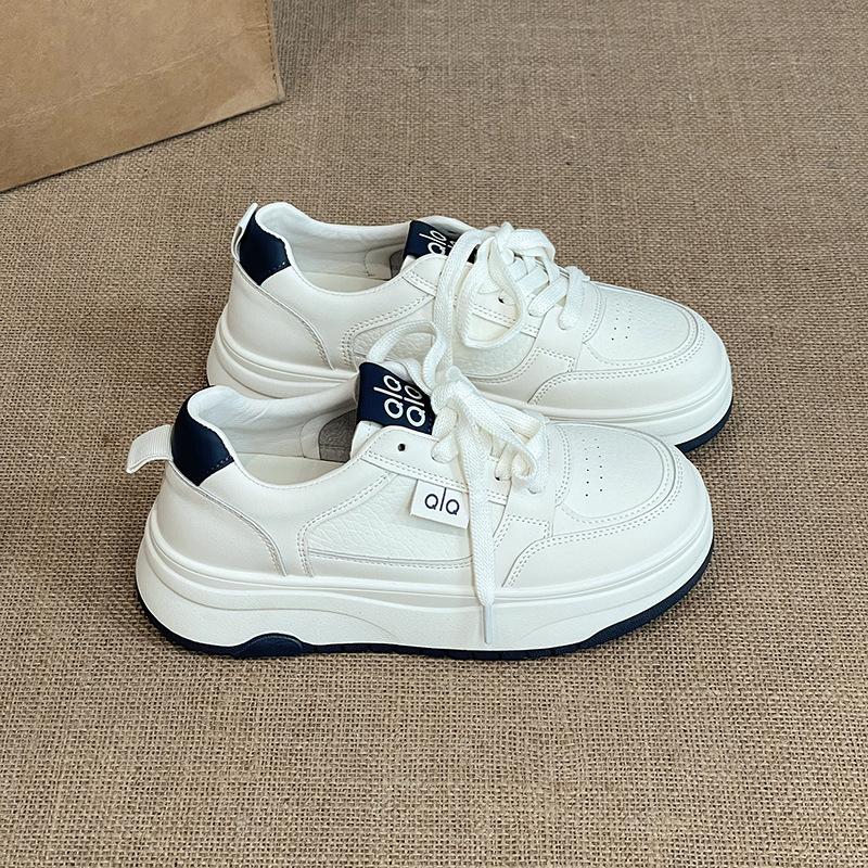 Sneakers Student height-increasing board shoes Platform sole lightweight little white shoes Women's spring and summer new versatile casual