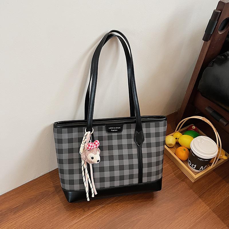 

Sweet printed shoulder bag women s summer 2025 new trend fashion tote bag versatile large-capacity commuter bag 34*9*23