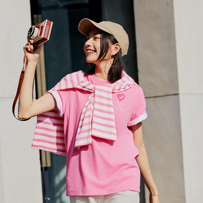 LiNing Dopamin Sportmode Schnelltrocknend Kühlende Eisseide Sport Casual Rundhals Einfarbig Bedrucktes T-Shirt Damen Tops Morgenlicht-Rosa AHSU658-2