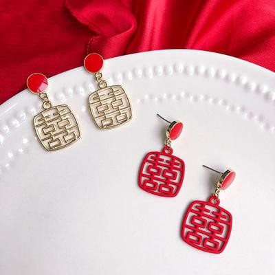 925 Silbernadel Glückliche Ohrringe Damen Neujahr Rote Ohrringe Retro Herbst und Winter Persönlichkeit Temperament Vielseitige Ohrringe