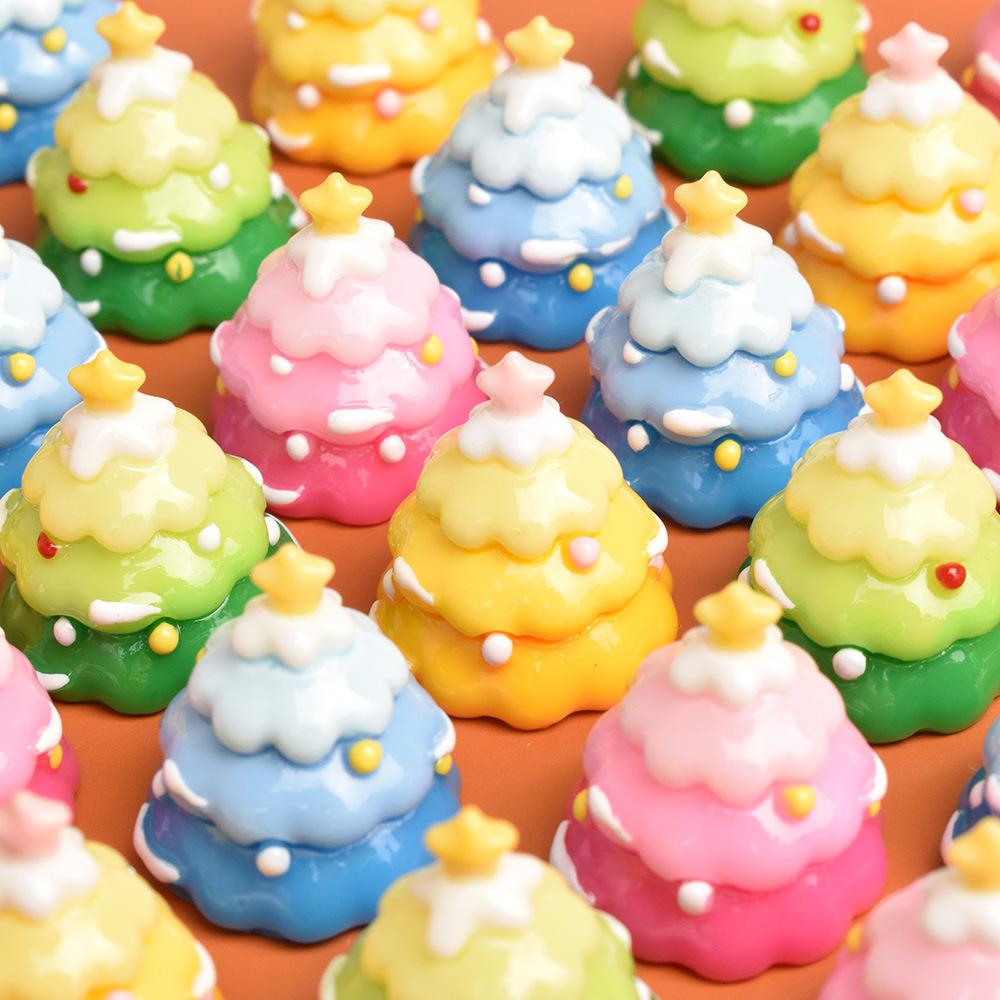Mini Gradient Christmas Tree Cake Topper DIY Resin Decor for Holiday Scenes