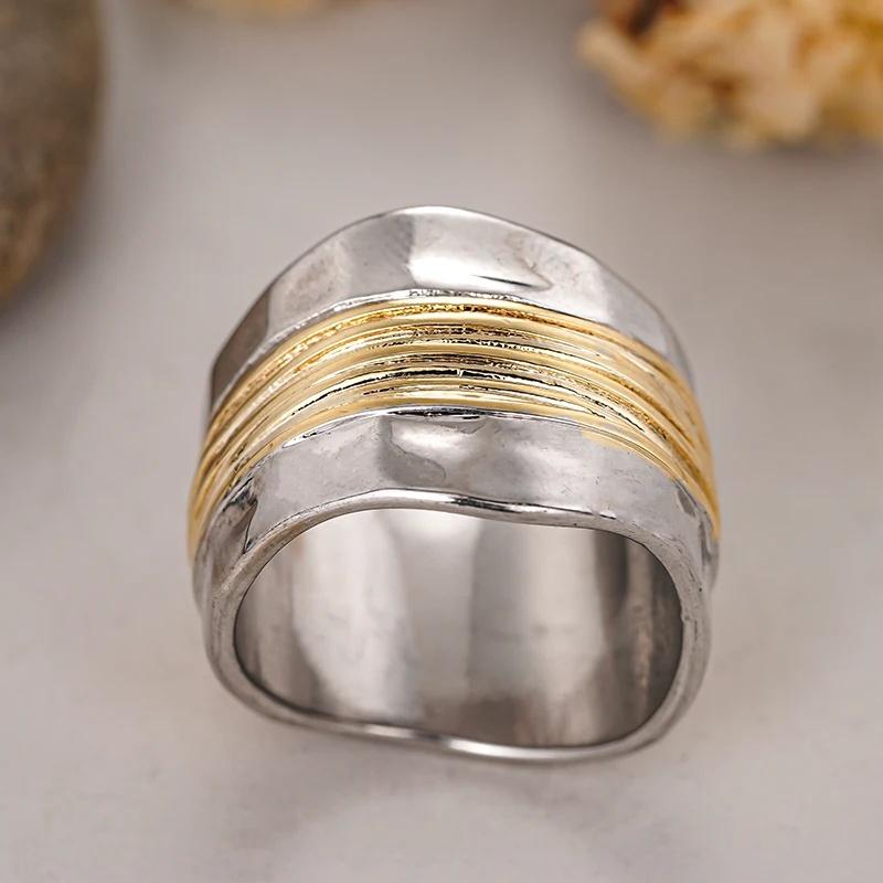 

Huitan Opulent Two-tone Rings for Women Delicate Vintage Style Finger Accessories Gorgeous Exquisite Engagement Party Zircon 6