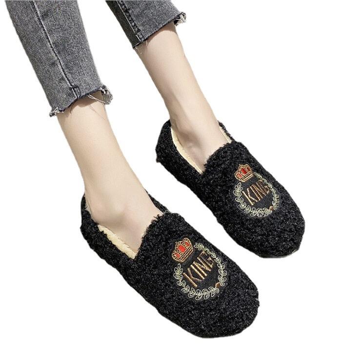 Autumn and winter fluffy shoes women's winter round head cute Doudou shoes warm plush flats pregnant women sweet single shoes women