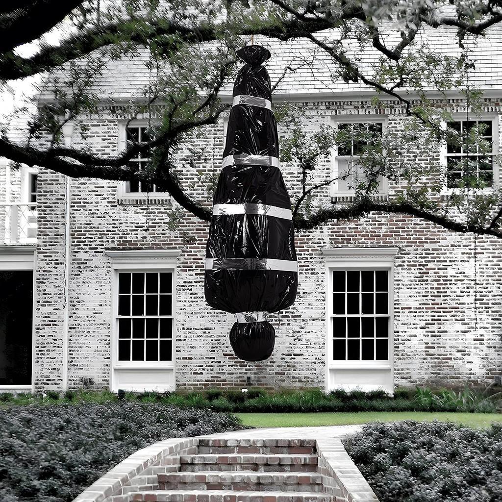 Realistic Halloween Fake Corpse Prop Plastic Material Modern Style 150cm Red