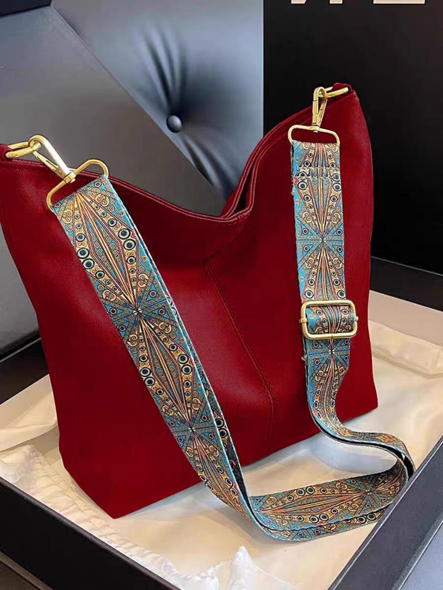 

2024 Женская Высококлассная Универсальная Модная Сумка-тоут через плечо на молнии красный