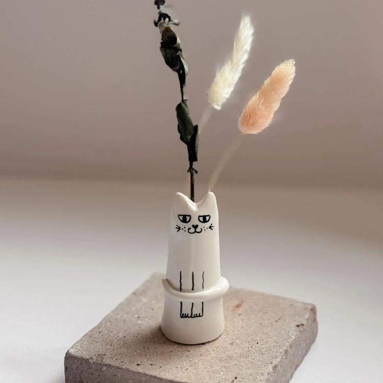 Einzigartige Katzen-Skulptur Harz Miniatur-Vasen Künstlerischer Wohnakzent für Blumengestecke Ästhetische Home-Office-Dekorationen
