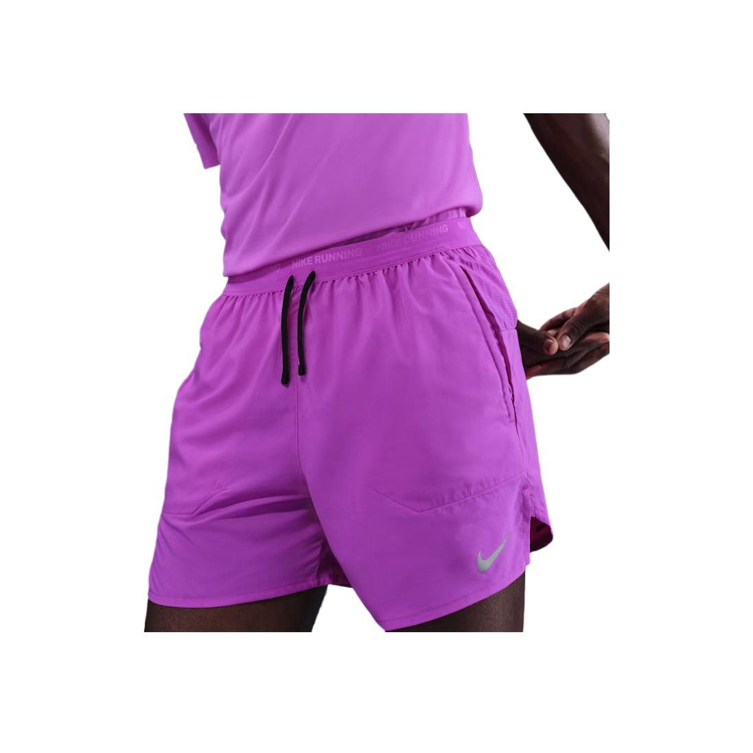 

Nike Dri-Fit Solid Skin-Friendly Comfortable Running Shorts Men shorts DM4755-552 L