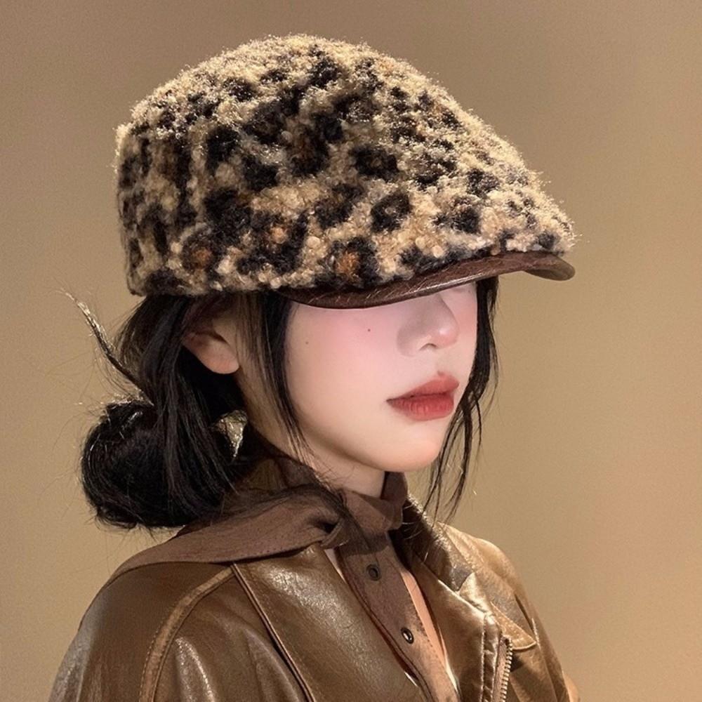 Pu Leather Brim Leopard Print Berets Keep Warm Women Newsboy Caps Lamb Wool Berets Hat  Female