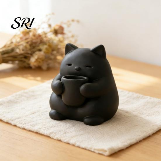 Cat Decor Mini Cute Figurine 3D Printed Drinking Tea Statue Healing Ornament Small Desktop for Living Room Bedroom Office Shelf Black And White