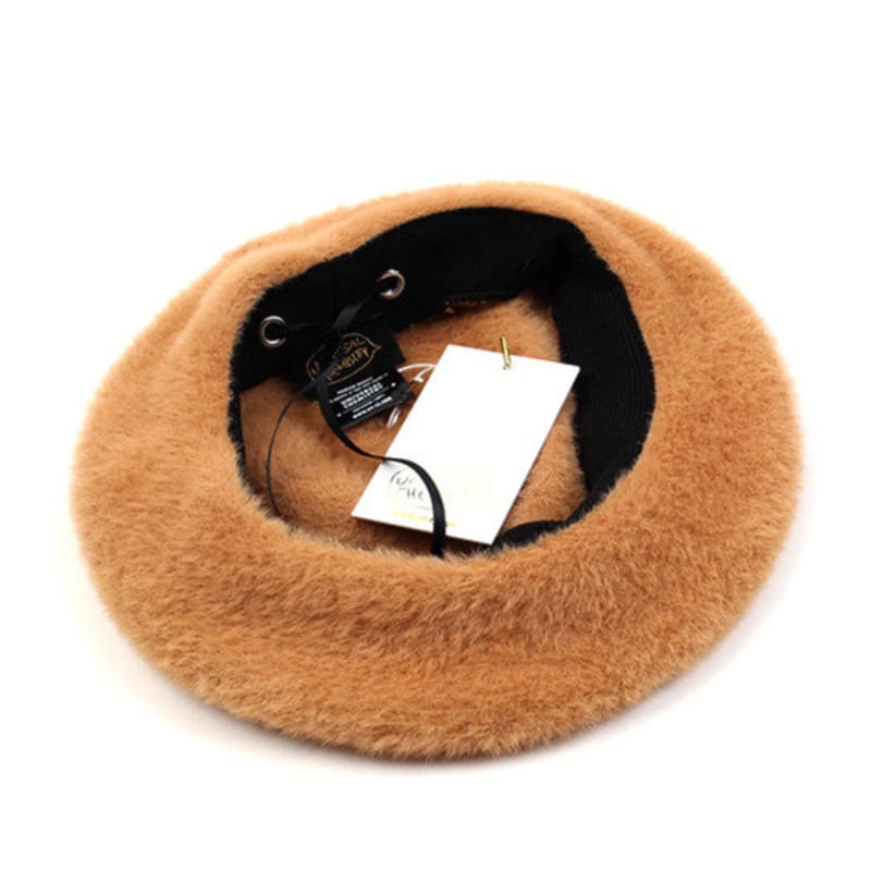 Universal Chemistry Fur Beige Beret Beret