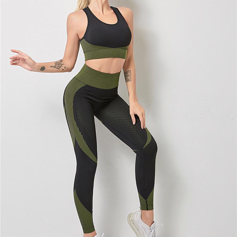 JYL Seamless Yoga Set Hip Lifting Three Piece Fitness Outfit