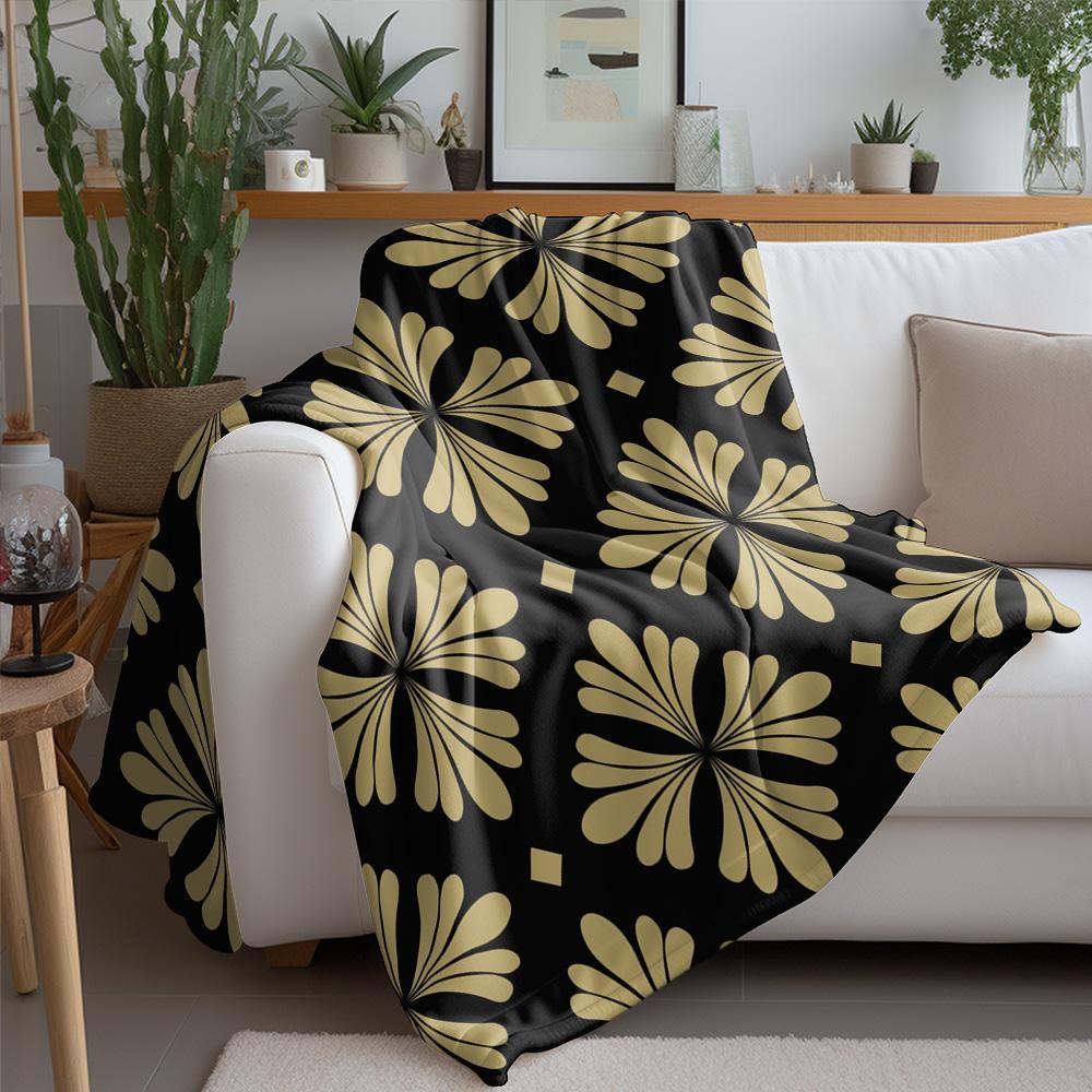 Golden Floral Pattern Fleece Blanket Sofa Bed Living Room Decorative Throw Blanket Bedspread