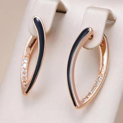 Vintage Schwarzer Emaille Geometrische Creolen für Damen Weißer Zirkon Mode Goldfarbe Hochzeitsschmuck