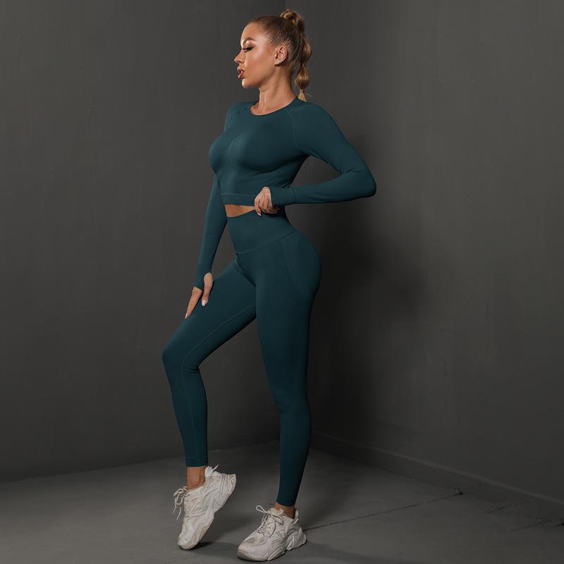 Európsky a Americký Bezšvový Plisovaný Broskyňový Bok Yoga Set pre Ženy - Športové Bežecké Fitness Oblečenie