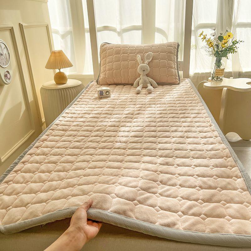 Fleece-lined and Thickened Milk Fleece Mattress, Mattress Pad, Quilt, and Soft Mattress Base