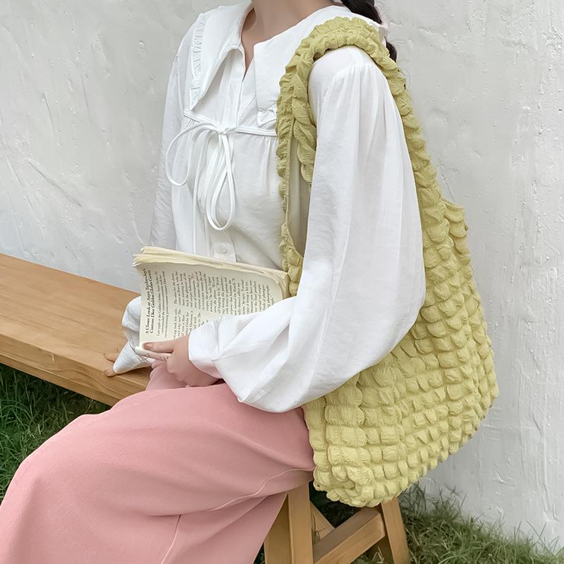 Korean Style Cloud Bubble Pleated Shoulder Handbag for Women, Large Capacity Mother-and-Child Cloth Bag