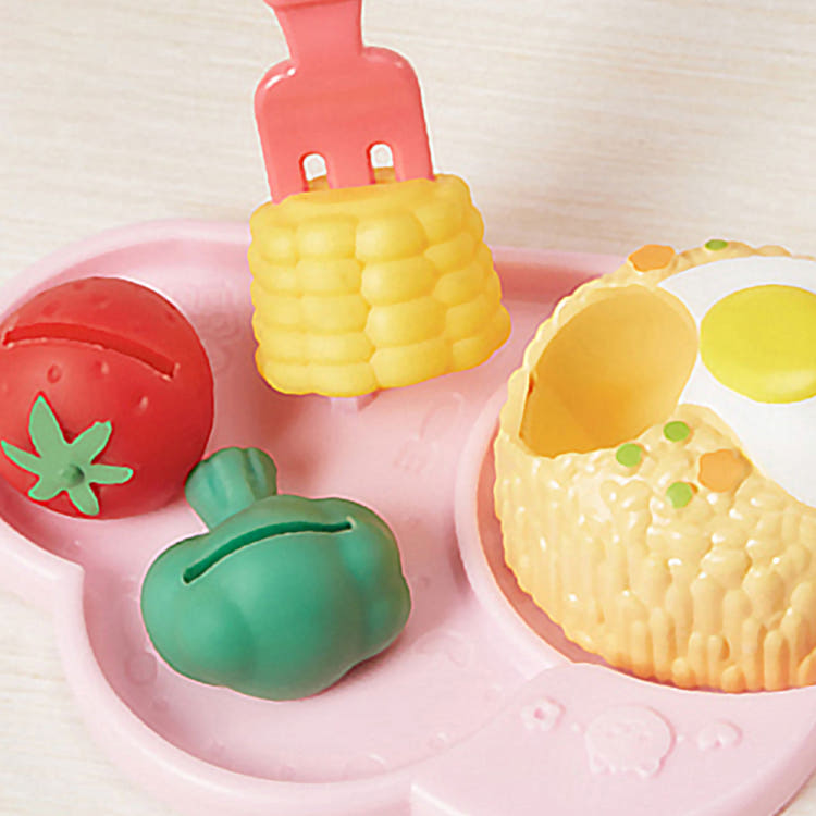 

[mimi world] Ttolangi s Mealtime Play Set