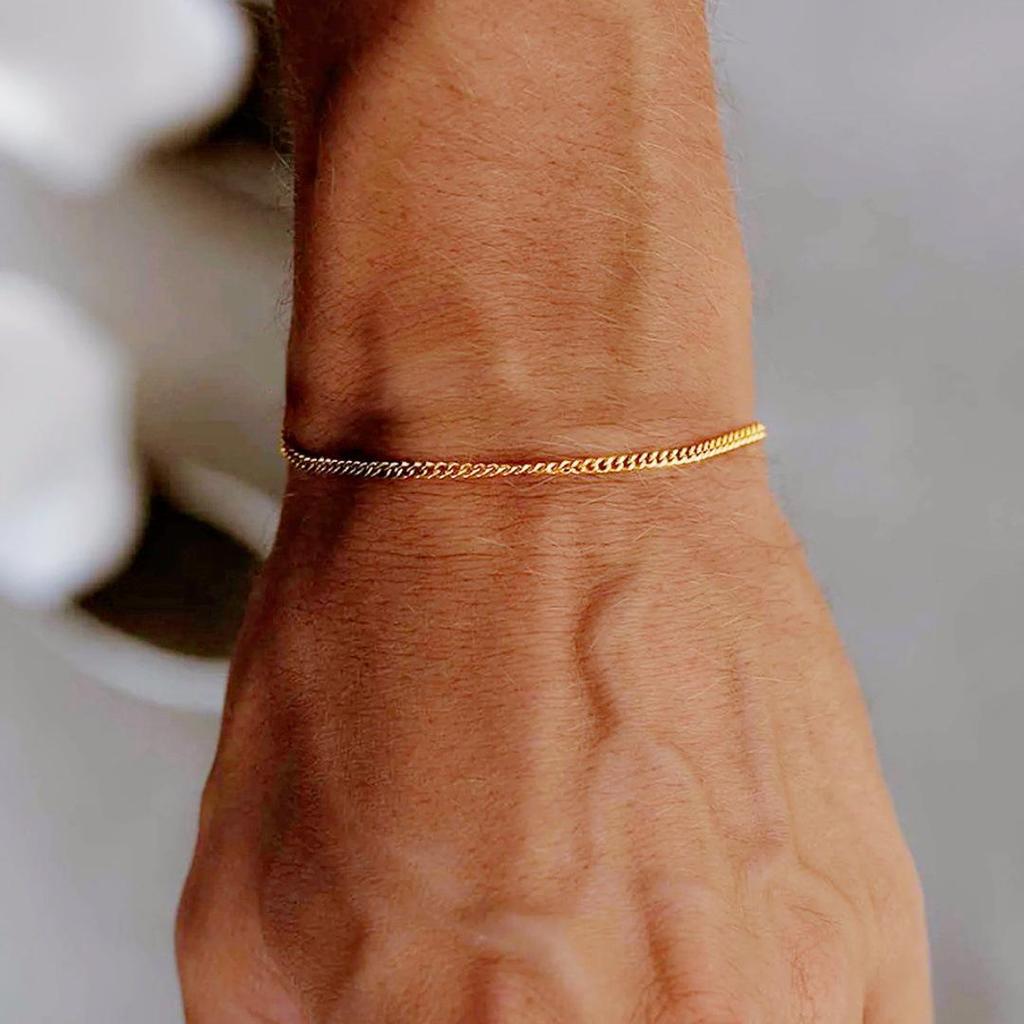 Stylish European & American Stainless Steel Cuban Chain Bracelet – Adjustable, Non-Fading, Fashionable Hand Jewelry.