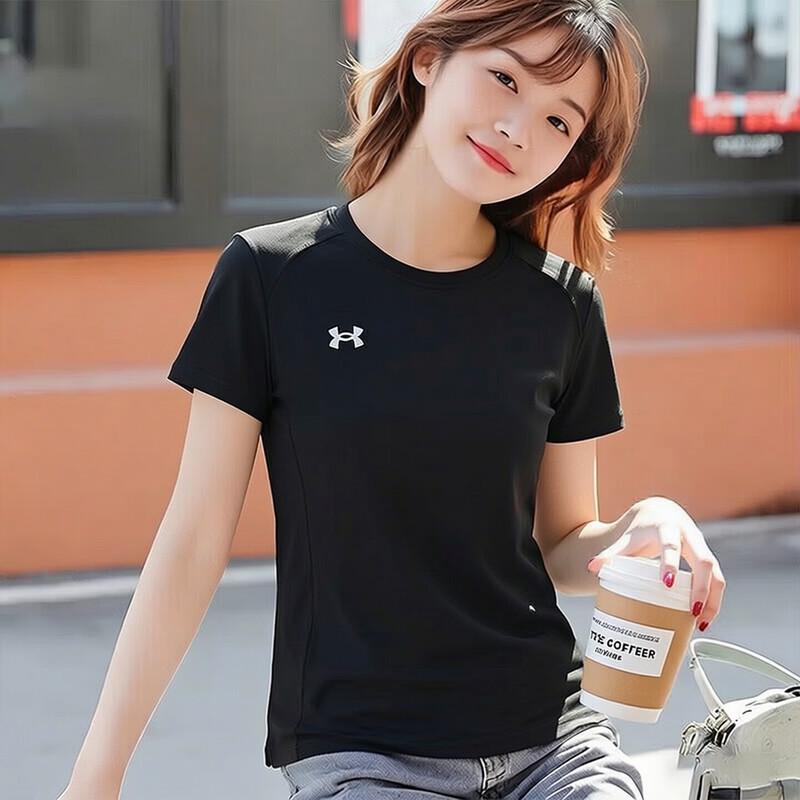 Under Armour Women s Crew Neck Running & Training T-Shirt 3XL