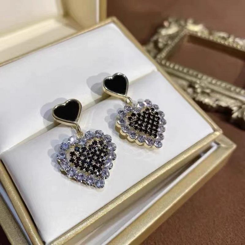 

Korean Luxury Sparkling Purple Retro Earrings For Women Full Crystal Zircon Geometric Stud Earring Vintage Temperament Zircon