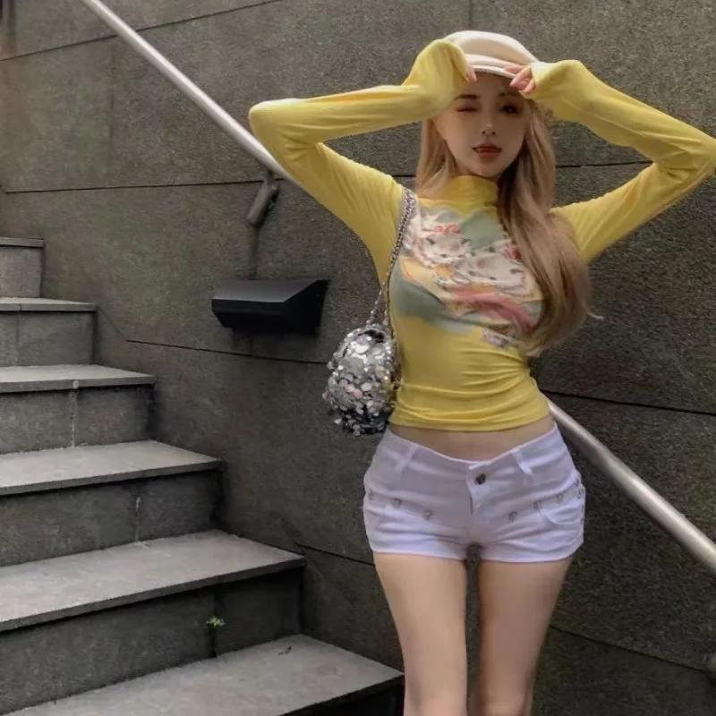2KWEIRD Sweet Sexy Kawaii Cat Print Camisetas Half High Collar Women Vintage Short Tshirts Y2k Slim Waist Crop Tops Skinny Yellow Tees
