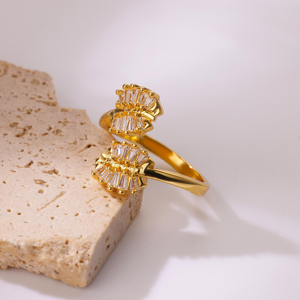 Vintage Zircon Hug Leaf Rings for Women Stainless Steel Gold Color Adjustable Wedding Ring  Simple Statement Jewelry Gift