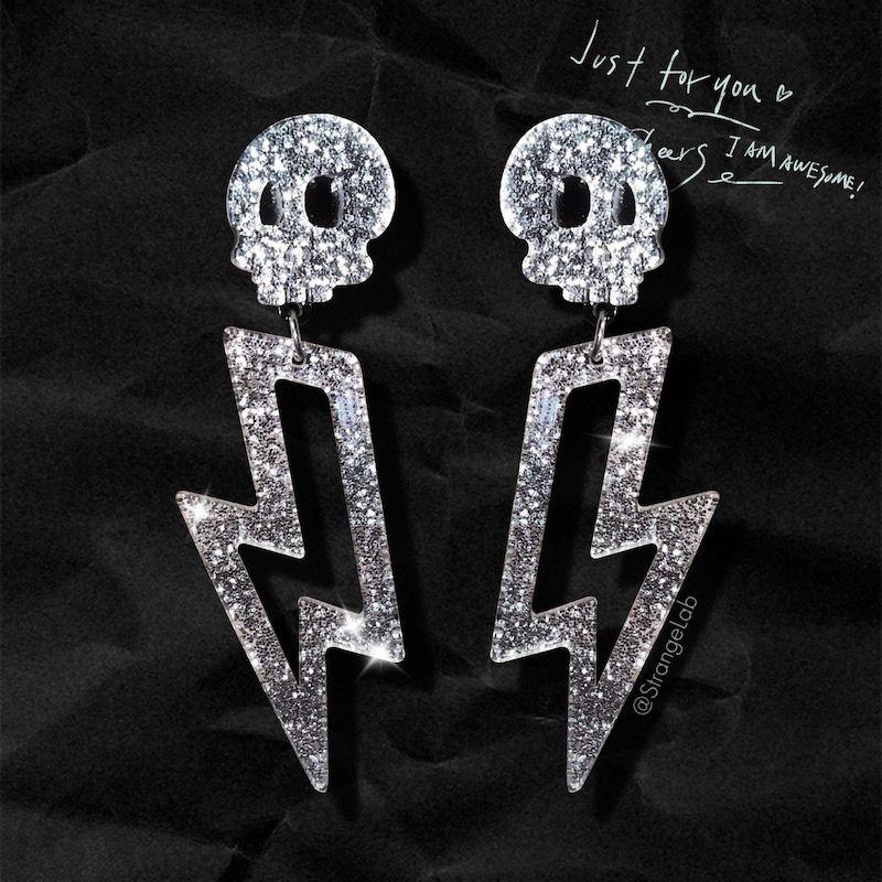 

Thief Acrylic 925 Silver Needle Hip Hop Big Honey Lightning Skull High Profile Large Earrings European and American Earrings Ear Clip B: Dark Messenger / Ear Cuff Pair
