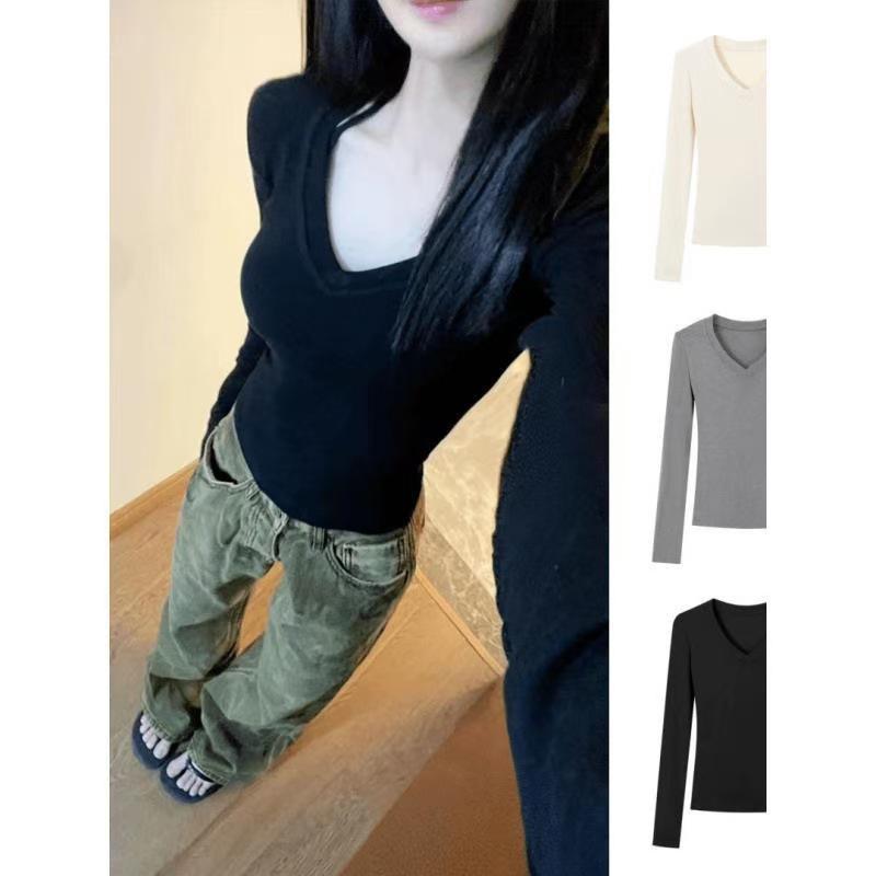 Slim-fit V-neck Long-sleeve Women's T-shirt for 2025 Autumn/Winter – Versatile Inner Layer Spicy Girl Top.