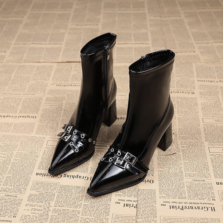 European and American zipper 2025 autumn and winter retro belt buckle versatile new pointed thin short British Martin short boots