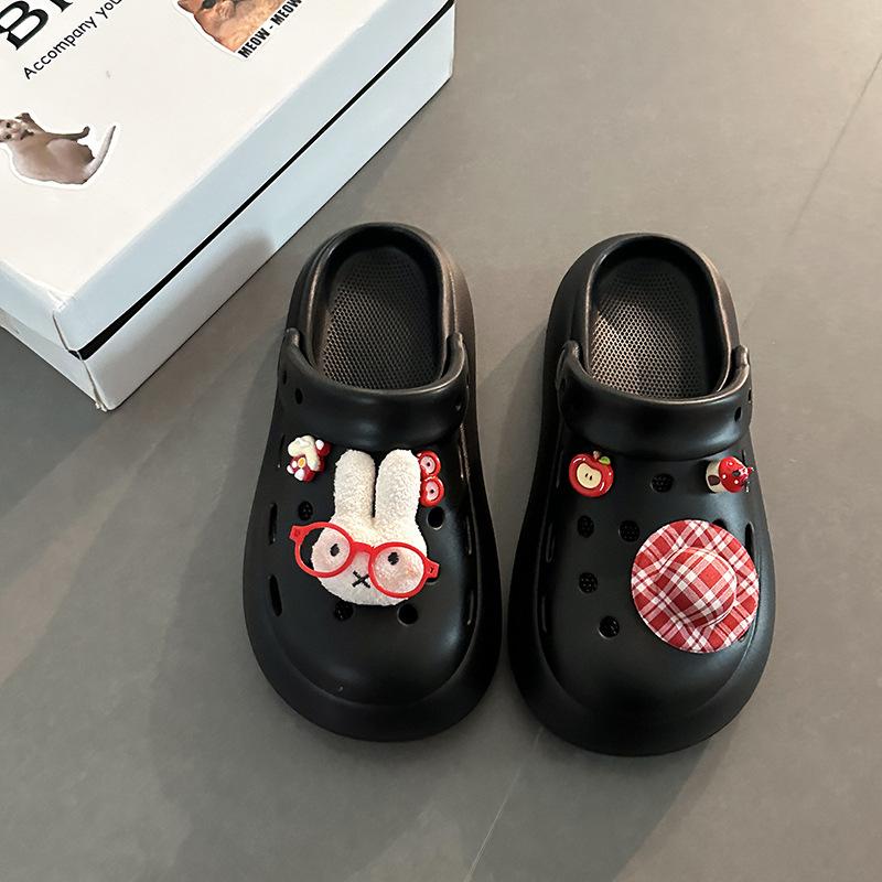 Cute cartoon doll thick-soled heightening hole shoes, summer fashion and leisure versatile two wear bag head slippers