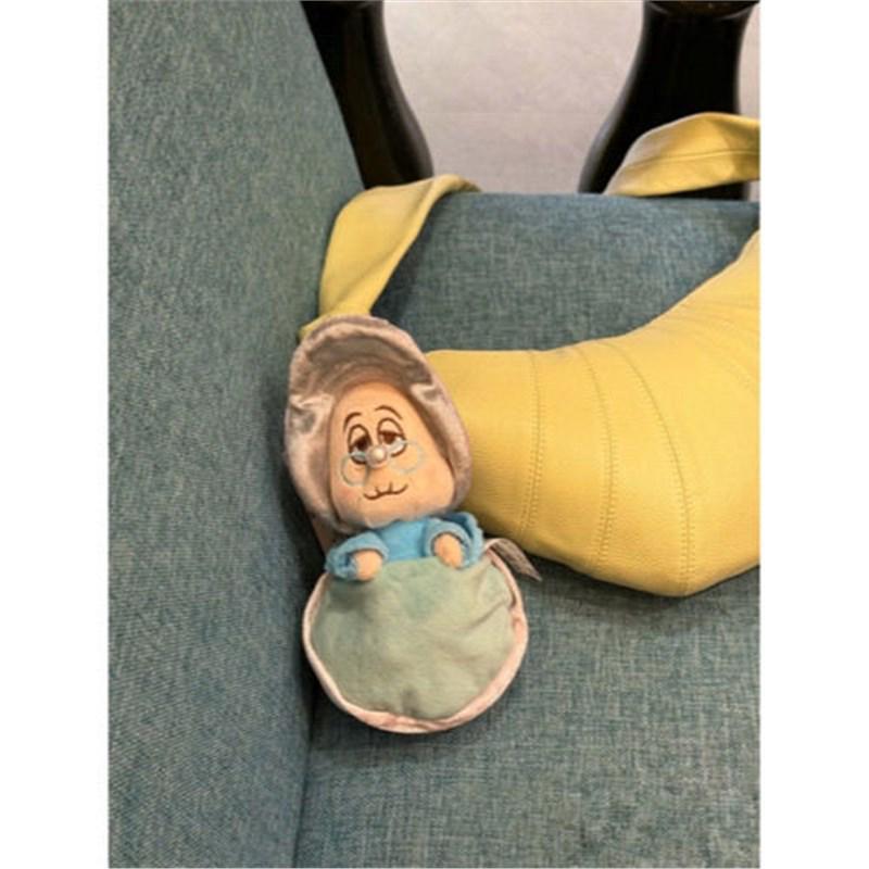 

Jellycat Grandma Pearl Oyster Plush Pendant - Birthday Gift Doll Accessory Standard