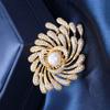 Vintage Pearl Inlaid Colored Diamond Brooch Fashionable And Versatile Brooch
