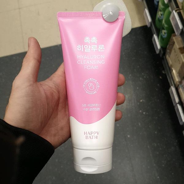 

Happy Bath Moisture Hyaluron Cleansing Foam 200g One thing