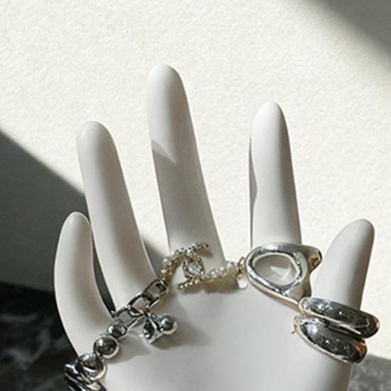 Jewelry Storage Rack with 5 Finger Shape Sculpture Smooth Rounded Design Jewelry Organizer for Rings Bracelets Necklaces Earrings