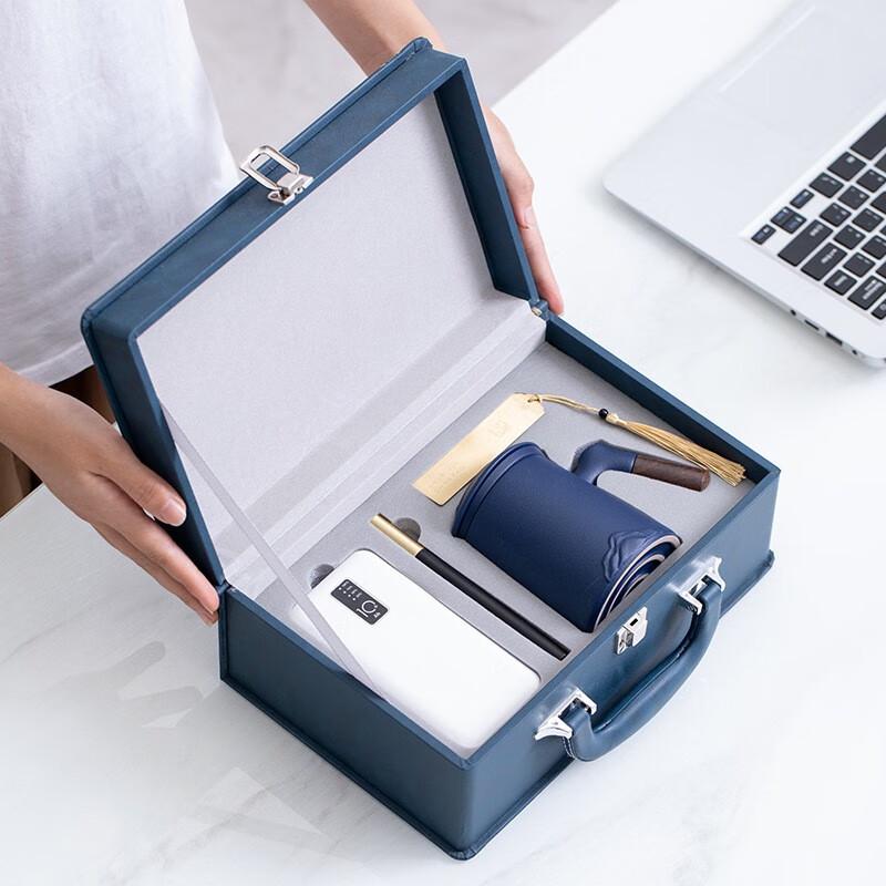 Ceramic Tea Infuser Mug with Lid Annual Meeting New Year Gift