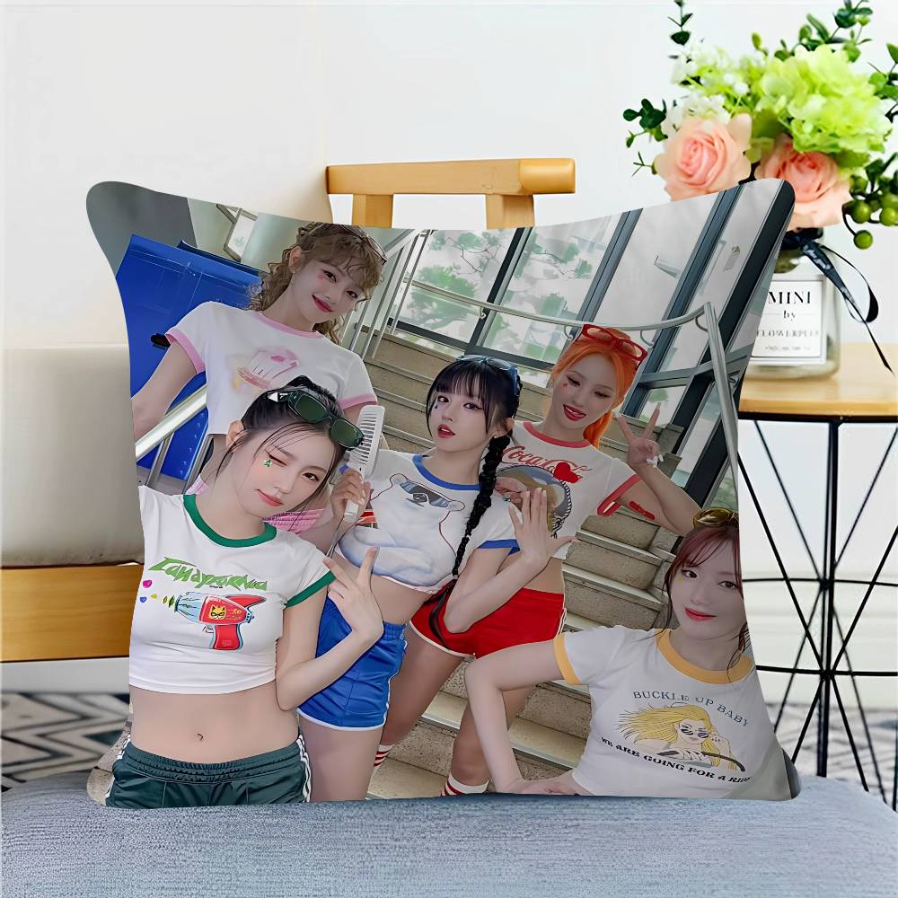 

Kpop I-I-DLE Наволочка Чехол для подушки Обивка Диван Декоративная подушка Домашний декор Наволочка 16x16Inch