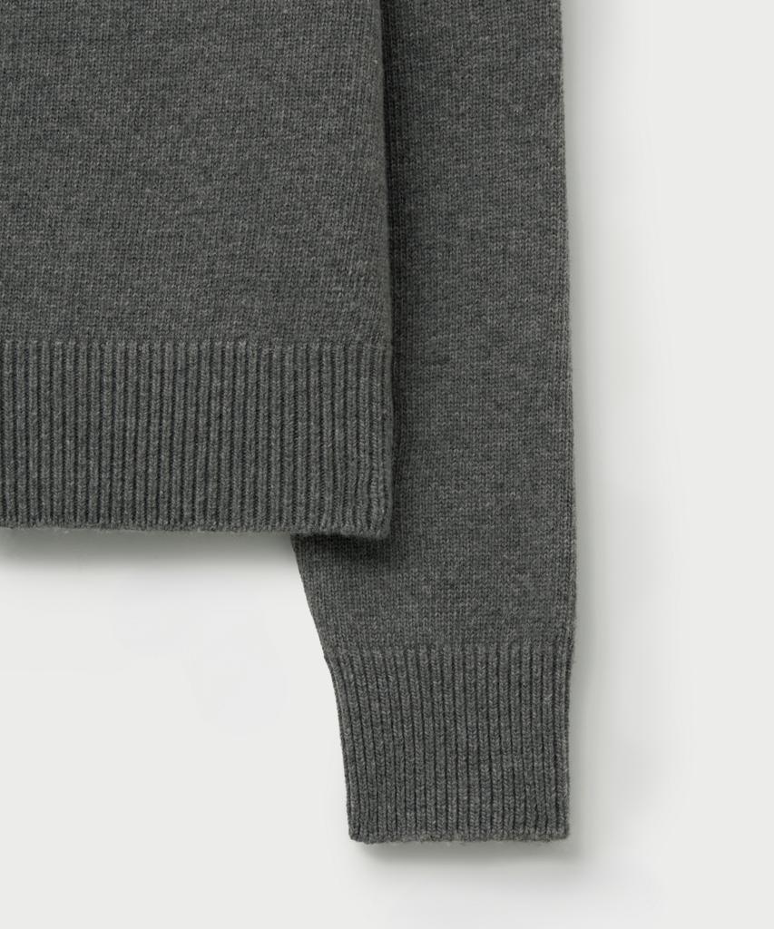 Seteo (W) Classic Turtleneck Knit Charcoal