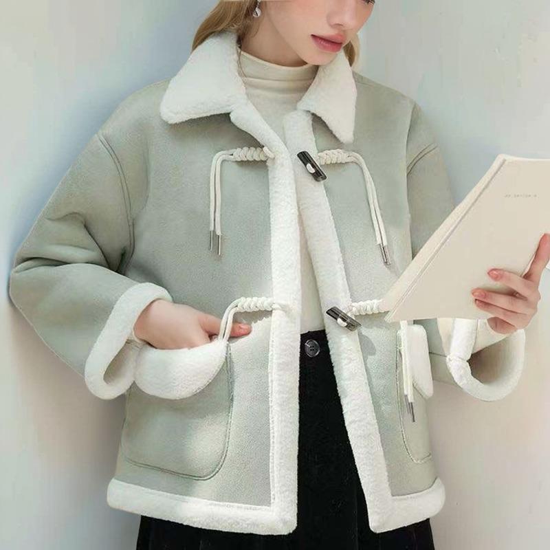 

Пальто из искусственного меха под овчину, осенне-зимнее, женское, новое, в стиле локомотива, из оленьей замши, бархатное, короткое, мех интегрированный, студенческое 3XL 135-150 зелёный