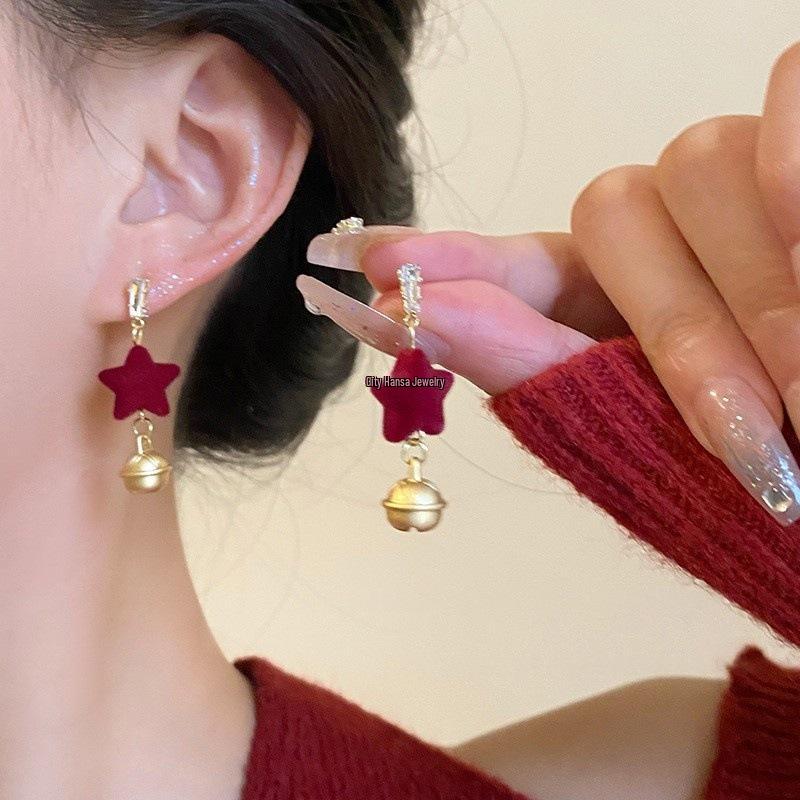 2025 New Year Red Velvet Pearl Earrings: Retro Hong Kong Style Whitening Studs for Women