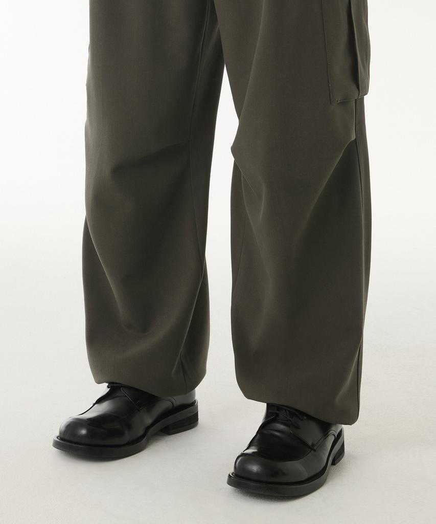 MUSINSA STANDARD Parachute Banding Cargo Slacks [Dusty Khaki]