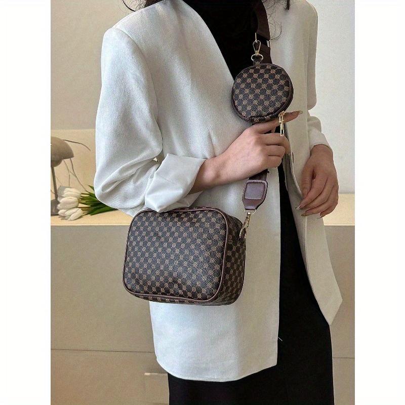 

Vintage Brown Floral Print PU Leather Square Shoulder Crossbody Bag for Women (With Accessory Charm), Retro Inspired Bag for Women